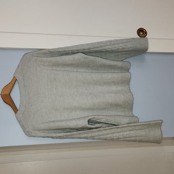 Oversized Mint Cable Knit Sweater - Picture 6 of 6